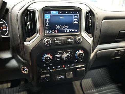Used 2019 Chevrolet Silverado 1500 LT w/ All-Star Edition AWD/4WD image 15