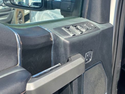 Used 2018 Ford F350 Platinum w/ Platinum Ultimate Package AWD/4WD image 14