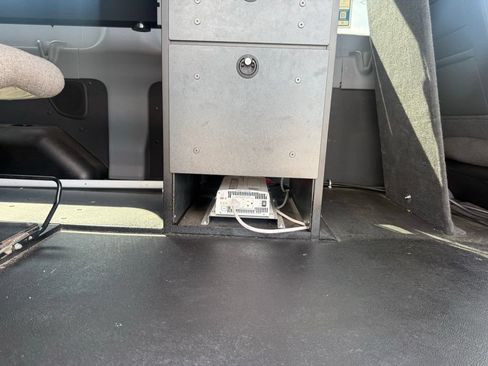 Used 2019 Ford Transit 150 XLT RWD image 56