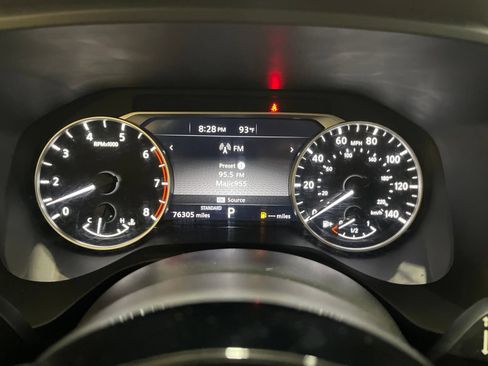 Used 2021 Nissan Rogue SV w/ Premium Package FWD image 23