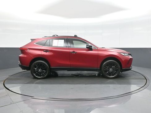 Certified 2024 Toyota Venza Nightshade image 10