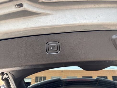 Used 2024 Chevrolet Blazer LT FWD image 22