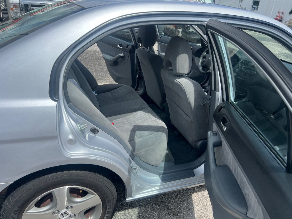 Used 2004 Honda Civic EX image 10