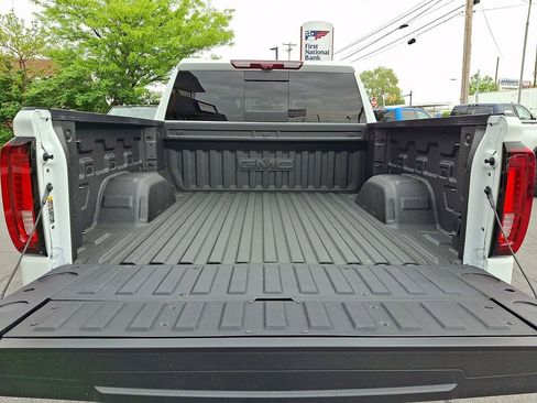 Used 2026 GMC Sierra 1500 AT4 w/ AT4 Premium Package AWD/4WD image 33