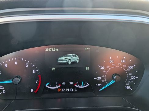 Used 2020 Ford Escape SE image 24