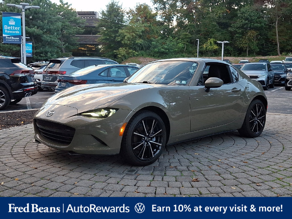 Used 2024 MAZDA MX-5 Miata RF Grand Touring RWD image 3