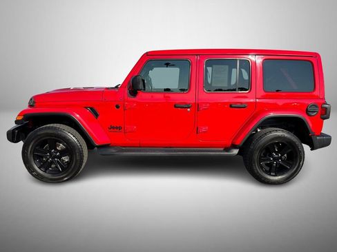 Used 2021 Jeep Wrangler Unlimited Sahara AWD/4WD image 5