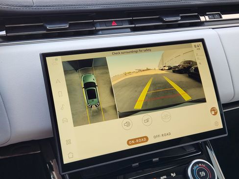 Used 2023 Land Rover Range Rover Sport SE image 19