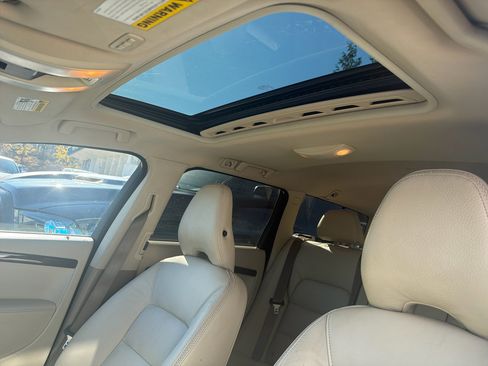 Used 2015 Volvo XC70 3.2 Platinum image 18