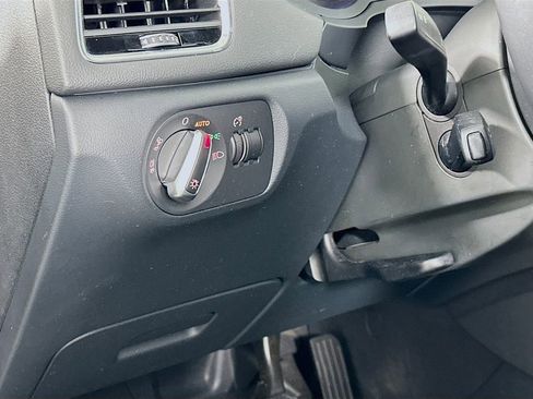 Used 2018 Audi Q3 2.0T Premium w/ Convenience Package image 10