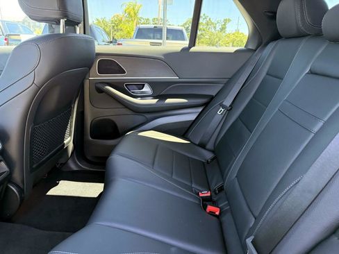 Certified 2025 Mercedes-Benz GLE 350 4MATIC image 14