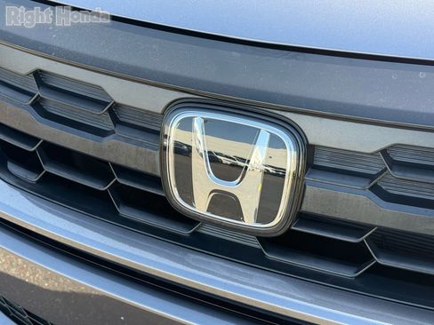 Used 2026 Honda Odyssey EX-L image 32