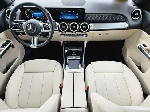Certified 2026 Mercedes-Benz GLB 250 4MATIC image 12