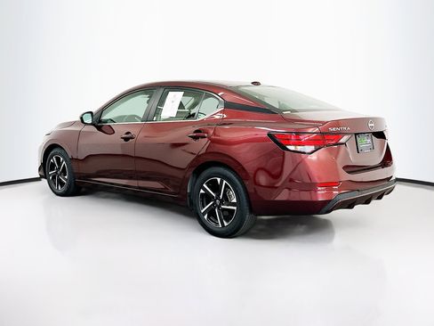 Used 2024 Nissan Sentra SV image 5