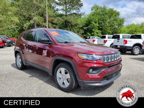 Used 2022 Jeep Compass Latitude w/ Convenience Group FWD image 9