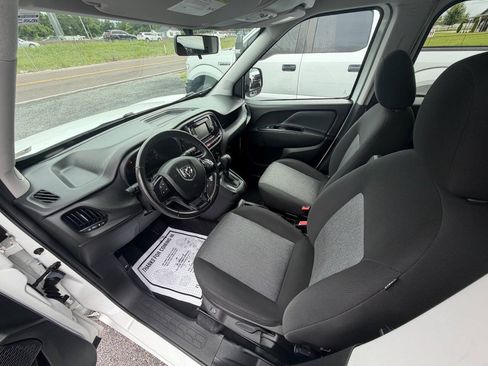 Used 2018 RAM ProMaster City SLT FWD image 10