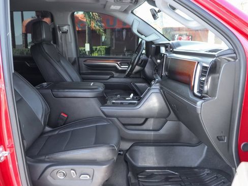 Used 2024 GMC Sierra 3500 Denali w/ Denali Reserve Package AWD/4WD image 39