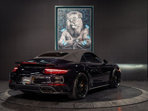 Used 2017 Porsche 911 Turbo S AWD/4WD image 5