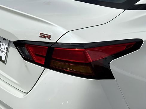 New 2025 Nissan Altima 2.5 SR w/ SR Premium Package FWD image 15