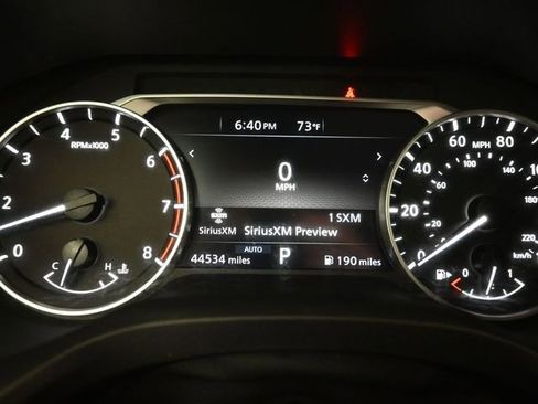 Used 2025 Nissan Rogue SV image 14