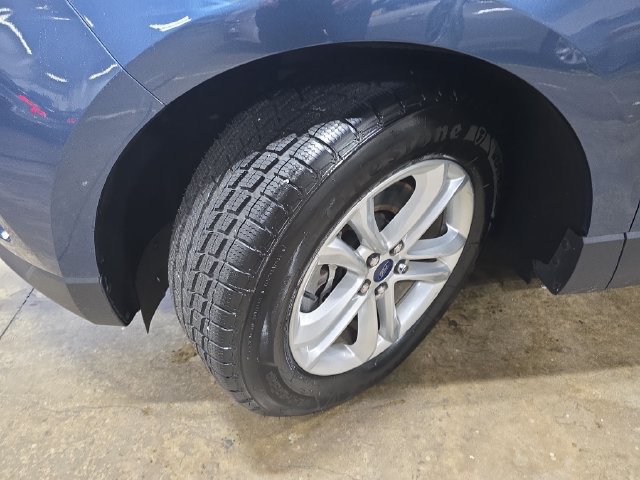 Used 2019 Ford Edge SEL w/ Equipment Group 201A AWD/4WD image 32