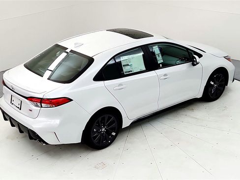 Certified 2023 Toyota Corolla SE image 19