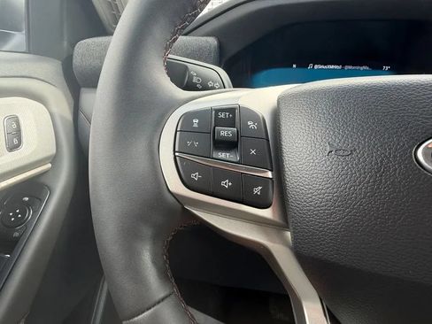 New 2026 Ford Explorer Active w/ Active Comfort Package AWD/4WD image 16