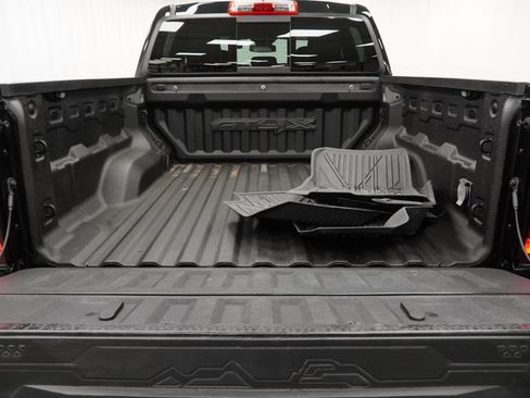 Used 2024 GMC Canyon AT4X w/ AT4X AEV Edition AWD/4WD image 29