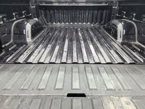Used 2024 Chevrolet Silverado 1500 RST RWD image 32