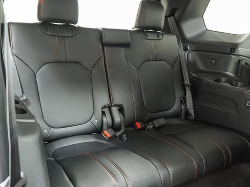 New 2025 Honda Pilot TrailSport image 38