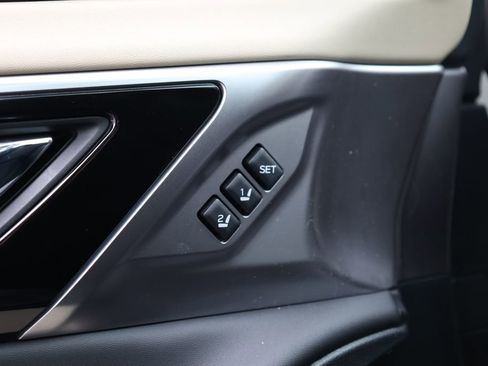 Certified 2025 Subaru Outback Limited image 20