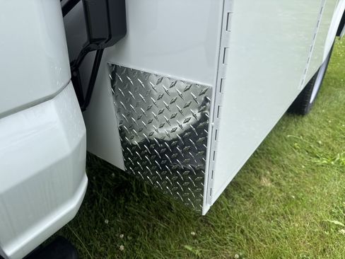 New 2024 Ford F450 XL image 3