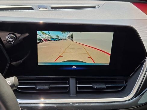 Certified 2025 Chevrolet Trax ACTIV FWD image 21