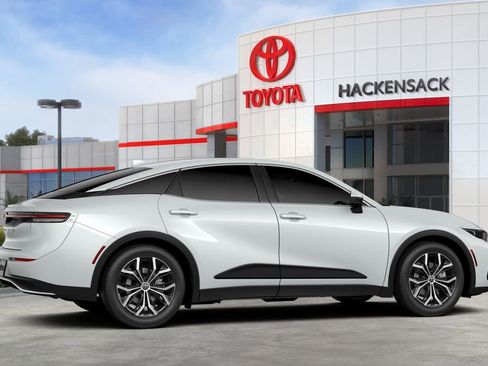 New 2026 Toyota Crown XLE image 11