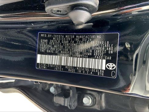 Used 2024 Toyota Corolla LE FWD image 30