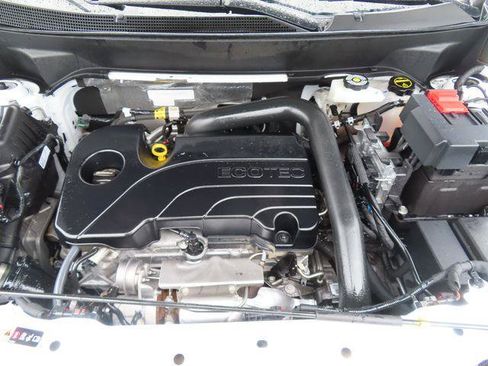 Used 2025 Chevrolet Equinox LT AWD/4WD image 42