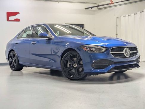 Used 2022 Mercedes-Benz C 300 Sedan image 2