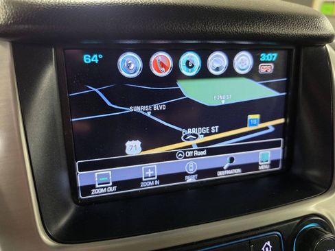 Used 2017 GMC Yukon SLT w/ Open Road Package AWD/4WD image 42