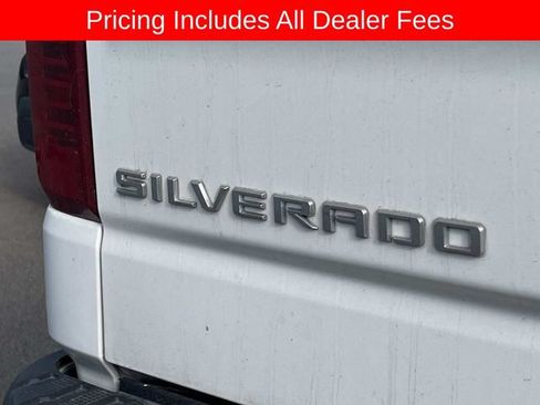 Used 2023 Chevrolet Silverado 1500 Custom AWD/4WD image 9