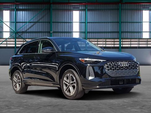 Used 2025 Audi Q5 Premium w/ Convenience Package AWD/4WD image 6