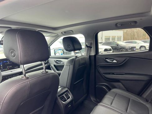 Certified 2023 Chevrolet Blazer LT w/ LPO, Black Sport Package image 31