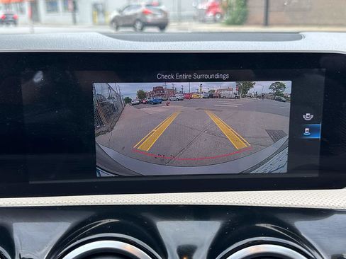 Used 2019 Mercedes-Benz A 220 4MATIC image 18