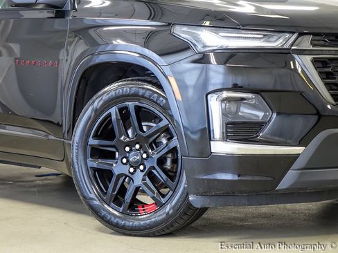 Used 2023 Chevrolet Traverse Premier w/ Redline Edition AWD/4WD image 4