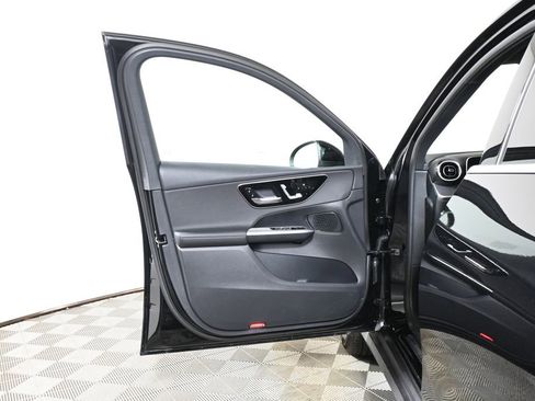 Certified 2026 Mercedes-Benz GLC 300 4MATIC image 27