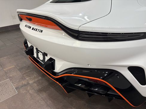 New 2026 Aston Martin V8 Vantage Coupe image 8