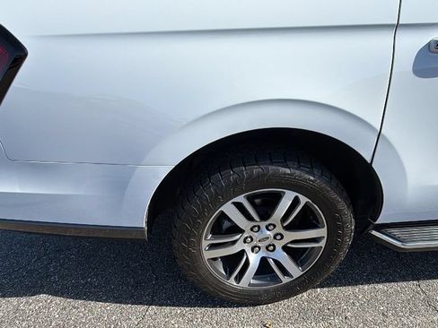 Certified 2022 Ford Expedition Max Limited AWD/4WD image 11
