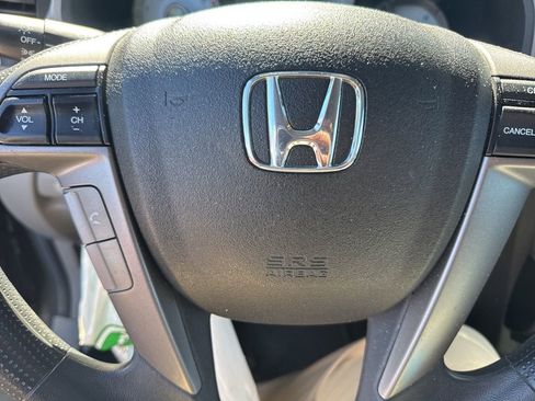 Used 2013 Honda Pilot LX image 18