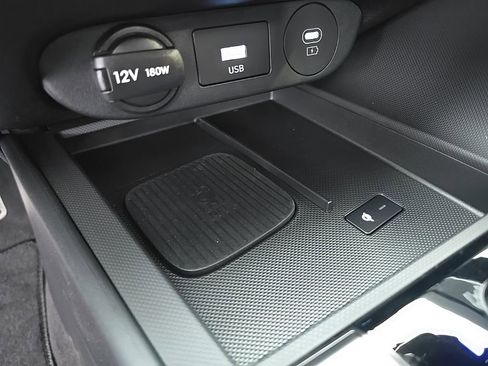 Certified 2024 Hyundai Elantra N Base image 18