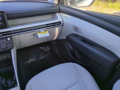 New 2026 Hyundai Tucson SE FWD image 16