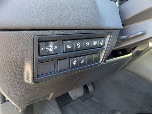 Used 2024 Toyota Tundra Limited image 20
